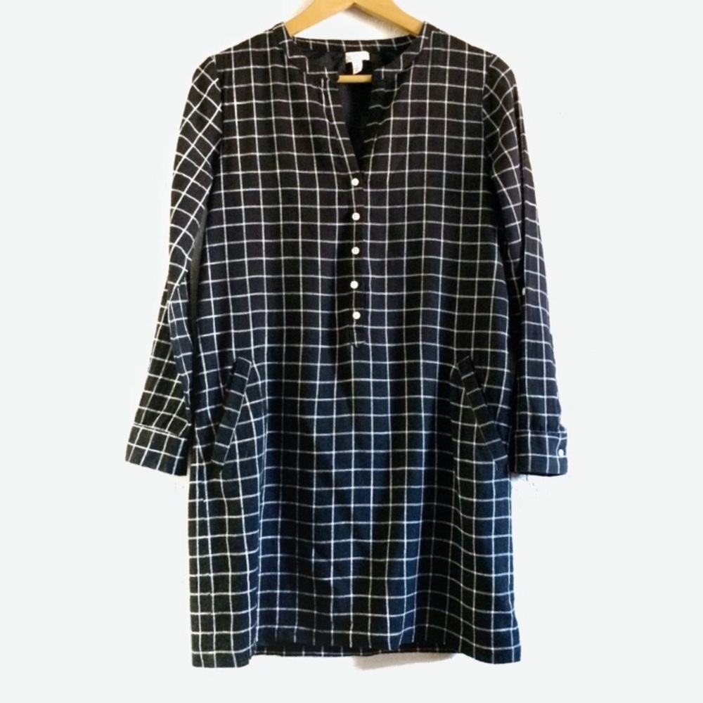 “Soft Joie” Casual Black Plaid Dress - Picture 5 of 8